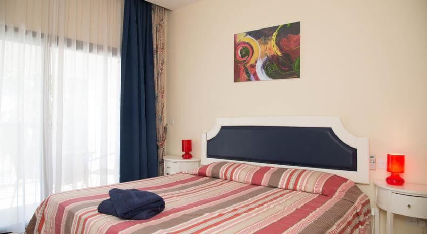 Royal Blue Hotel & Spa Geroskipou Eksteriør billede