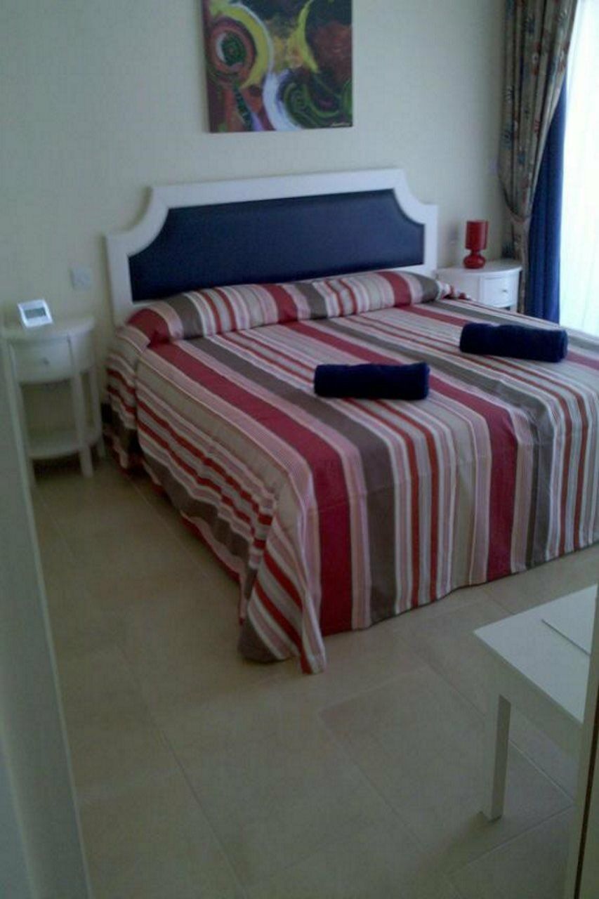 Royal Blue Hotel & Spa Geroskipou Eksteriør billede